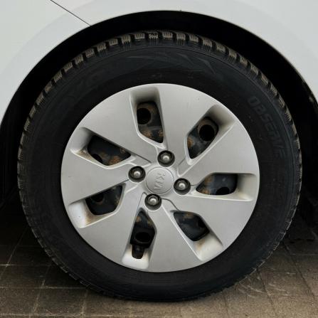 Kia Rio III Рестайлинг с пробегом 2017 года, цена 1 030 000 рублей, 148565 км, хэтчбек, Автокод Объявления