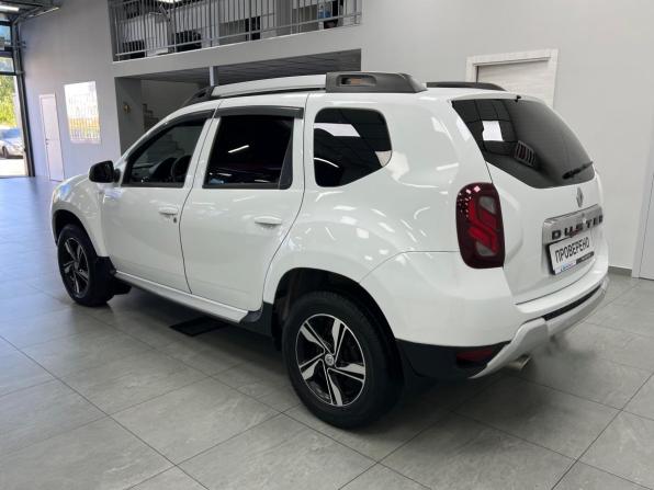Renault Duster I Рестайлинг с пробегом 2016 года, цена 950 000 рублей, 221000 км, внедорожник, Автокод Объявления