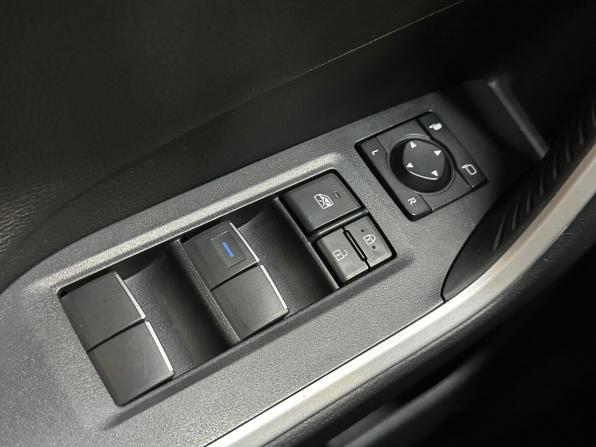 Toyota RAV4 V (XA50) с пробегом 2019 года, цена 3 200 000 рублей, 82610 км, внедорожник, Автокод Объявления