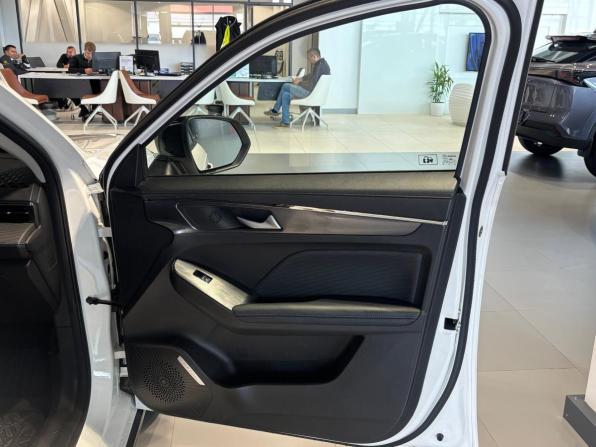 Haval Jolion I Рестайлинг с пробегом 2024 года, цена 2 100 000 рублей, 30815 км, внедорожник, Автокод Объявления