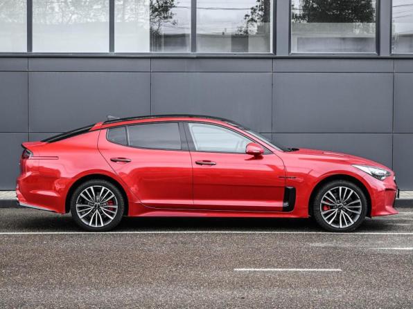 Kia Stinger I с пробегом 2019 года, цена 2 579 000 рублей, 133227 км, лифтбек, Автокод Объявления