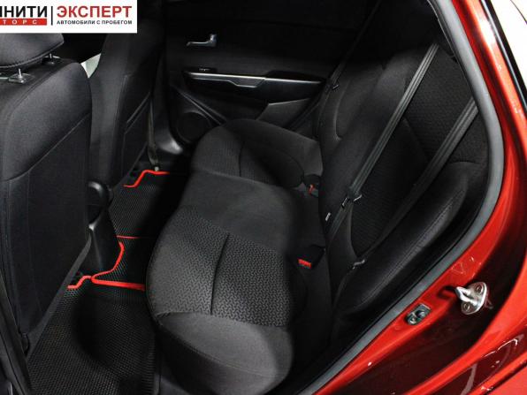 Kia Rio III Рестайлинг с пробегом 2017 года, цена 1 157 000 рублей, 125891 км, седан, Автокод Объявления