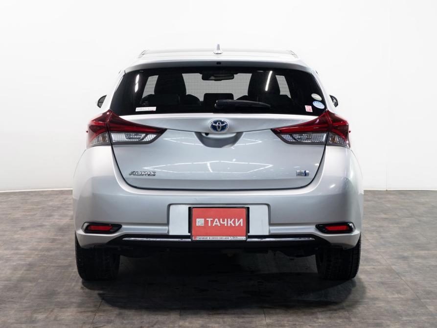 Toyota Auris II Рестайлинг Чита  - изображение 4