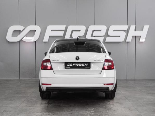 Skoda Octavia III (A7) Рестайлинг с пробегом 2017 года, цена 2 120 000 рублей, 114497 км, лифтбек, Автокод Объявления