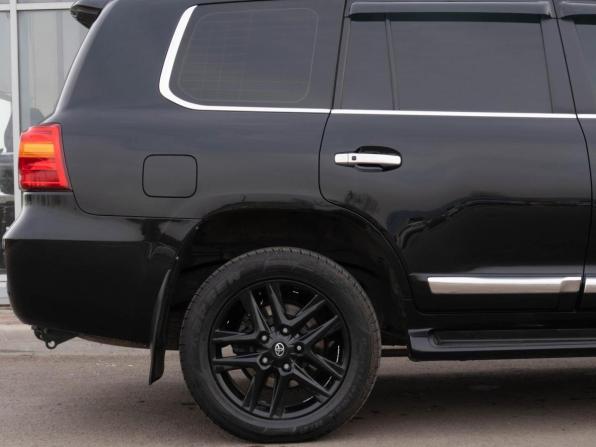 Toyota Land Cruiser 200 Series Рестайлинг 1 с пробегом 2014 года, цена 4 361 000 рублей, 351357 км, внедорожник, Автокод Объявления