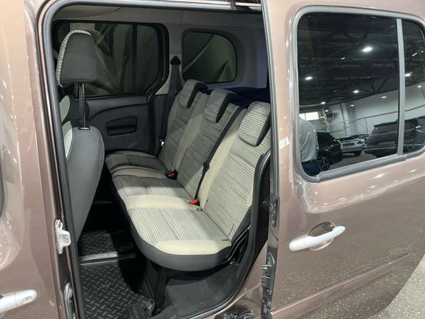 Renault Kangoo II с пробегом 2012 года, цена 895 000 рублей, 98299 км, компактвэн, Автокод Объявления
