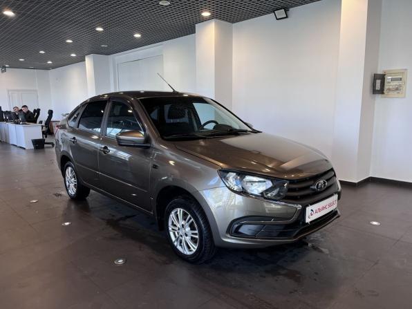 Lada (ВАЗ) Granta I Рестайлинг с пробегом 2022 года, цена 880 000 рублей, 26300 км, лифтбек, Автокод Объявления