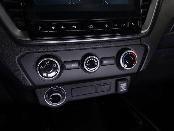 Isuzu D-Max III с пробегом 2025 года, цена 4 900 000 рублей, 30 км, пикап, Автокод Объявления