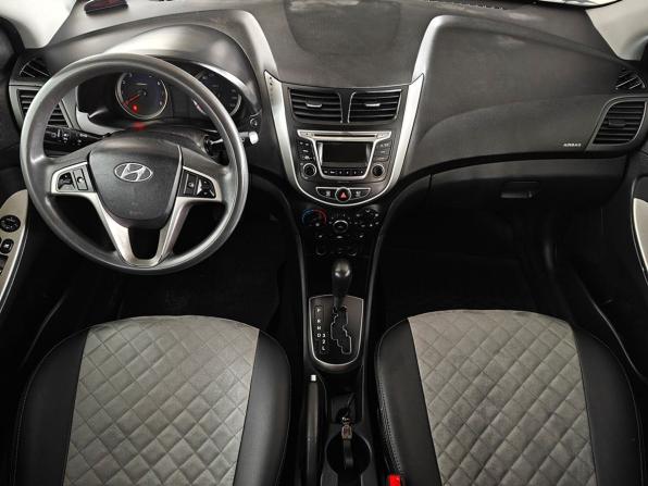 Hyundai Solaris I Рестайлинг с пробегом 2016 года, цена 615 000 рублей, 207356 км, седан, Автокод Объявления