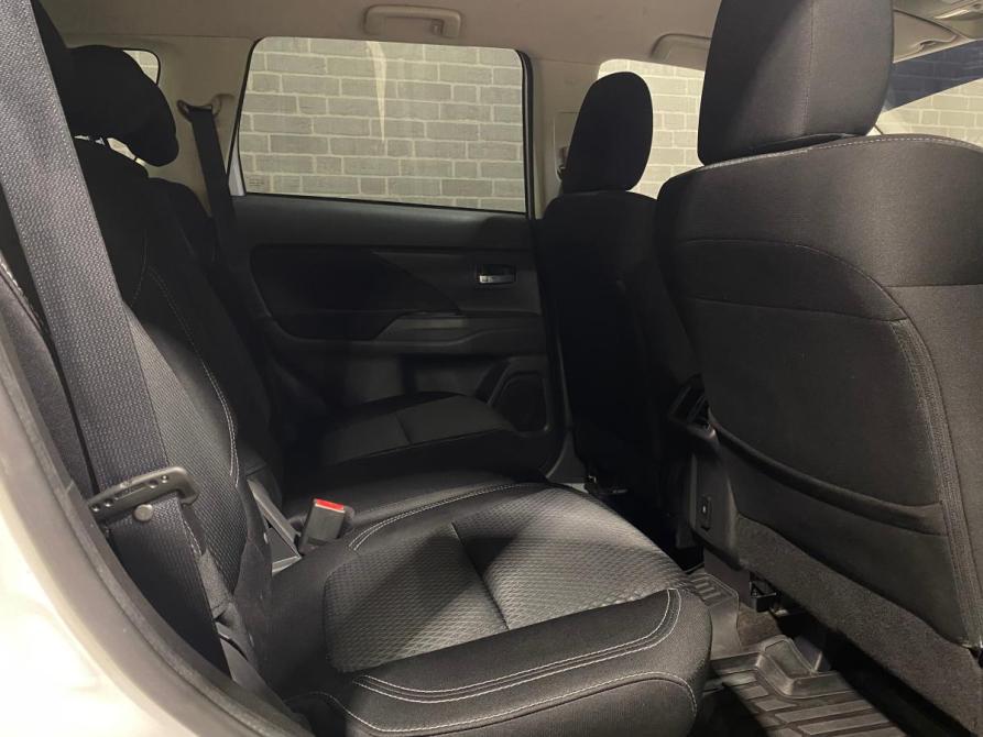 Mitsubishi Outlander III Рестайлинг 3 Челябинск  - изображение 11