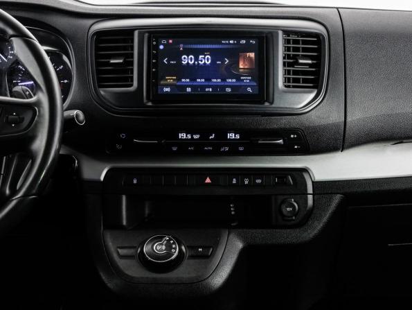 Peugeot Traveller I с пробегом 2019 года, цена 2 299 000 рублей, 210324 км, минивэн, Автокод Объявления