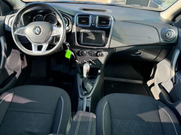 Renault Logan II Рестайлинг с пробегом 2019 года, цена 1 020 000 рублей, 130212 км, седан, Автокод Объявления
