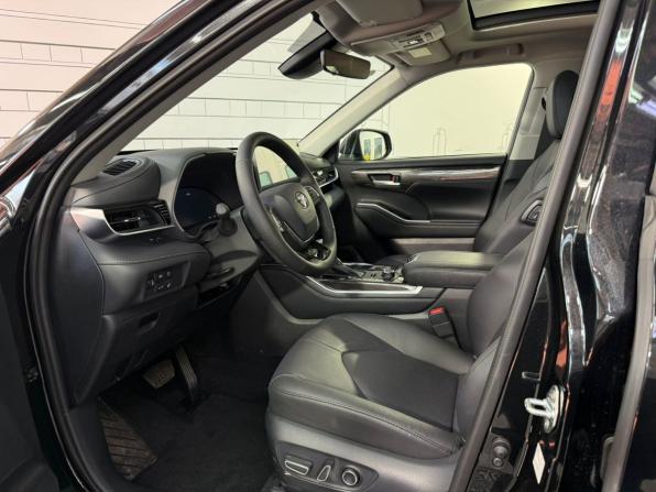 Toyota Highlander IV (XU70) с пробегом 2026 года, цена 5 570 000 рублей, 50 км, внедорожник, Автокод Объявления