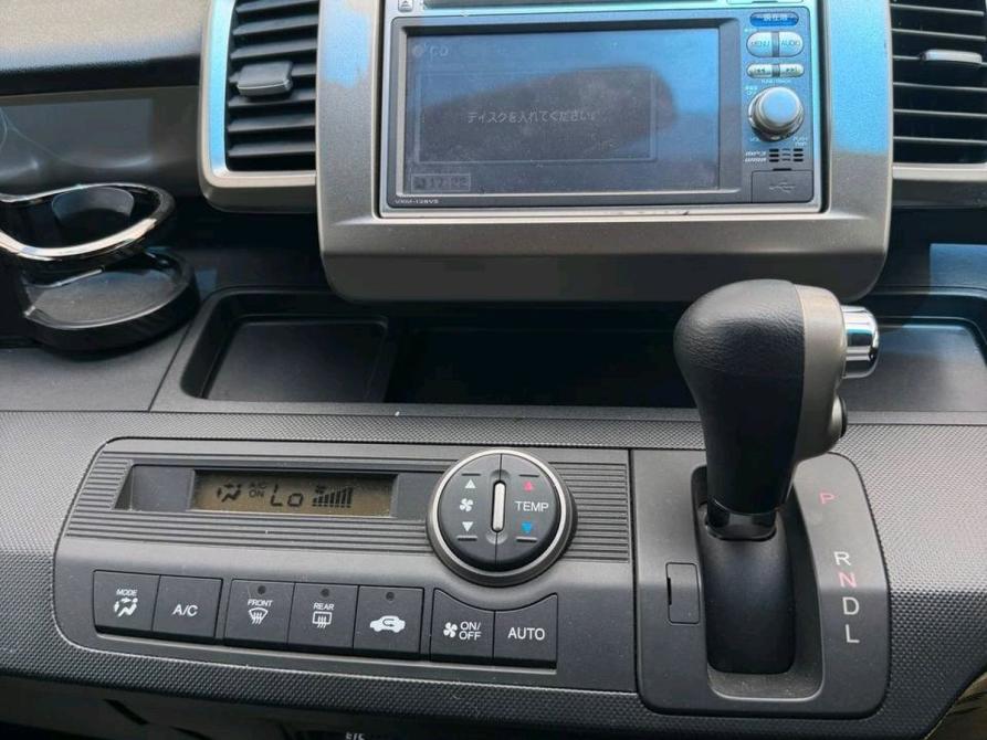 Honda Freed I Рестайлинг Стерлитамак  - изображение 15