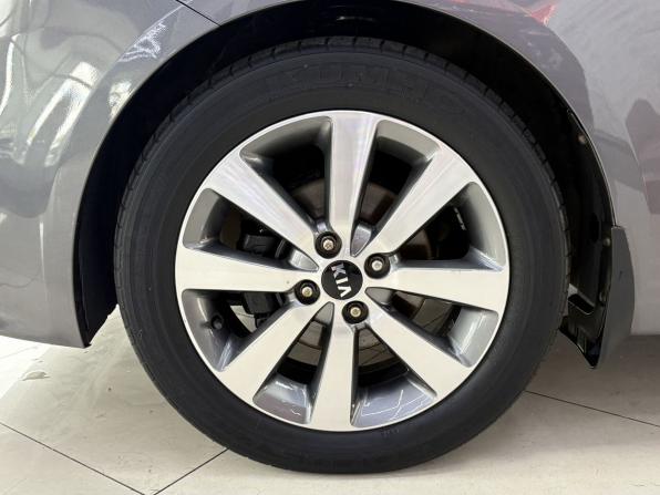 Kia Rio III Рестайлинг с пробегом 2015 года, цена 1 265 000 рублей, 73089 км, седан, Автокод Объявления