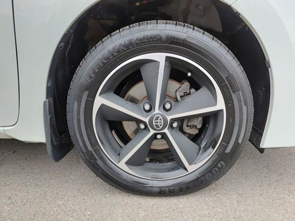 Toyota Corolla XI (E160 E170 E180) Рестайлинг 1 с пробегом 2016 года, цена 1 599 800 рублей, 78000 км, седан, Автокод Объявления
