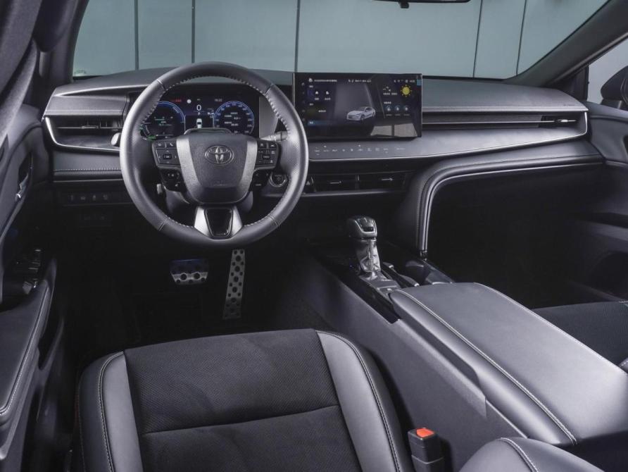 Toyota Camry IX (XV80) China Market Ростов-на-Дону  - изображение 6