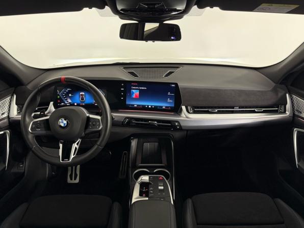 BMW X2 II (U10) с пробегом 2024 года, цена 6 300 000 рублей, 899 км, внедорожник, Автокод Объявления