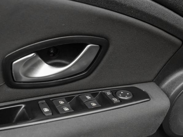 Renault Fluence I с пробегом 2010 года, цена 290 000 рублей, 310763 км, седан, Автокод Объявления