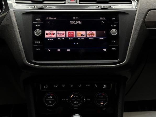 Volkswagen Tiguan II с пробегом 2019 года, цена 2 599 000 рублей, 128038 км, внедорожник, Автокод Объявления
