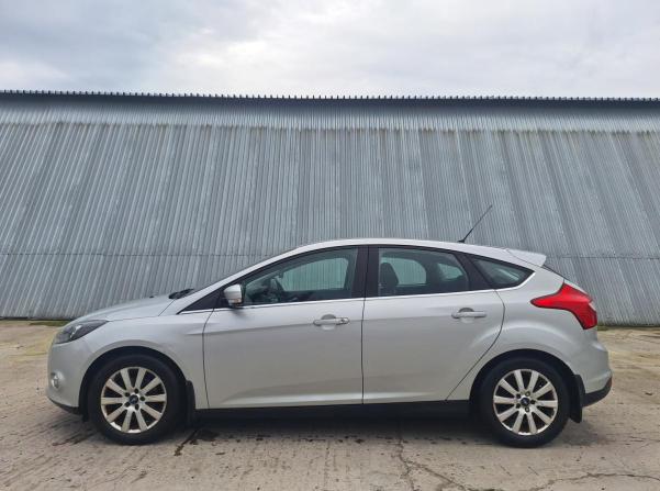 Ford Focus III с пробегом 2012 года, цена 719 000 рублей, 103645 км, хэтчбек, Автокод Объявления