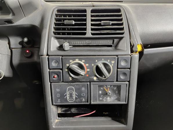 Lada (ВАЗ) 2110 с пробегом 2001 года, цена 60 000 рублей, 64000 км, седан, Автокод Объявления