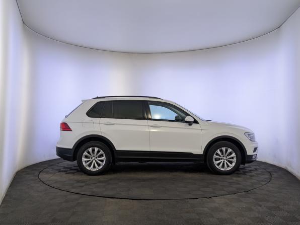 Volkswagen Tiguan II с пробегом 2020 года, цена 2 340 000 рублей, 95974 км, внедорожник, Автокод Объявления
