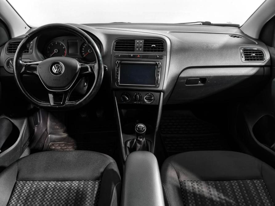 Volkswagen Polo V Рестайлинг Санкт-Петербург  - изображение 14