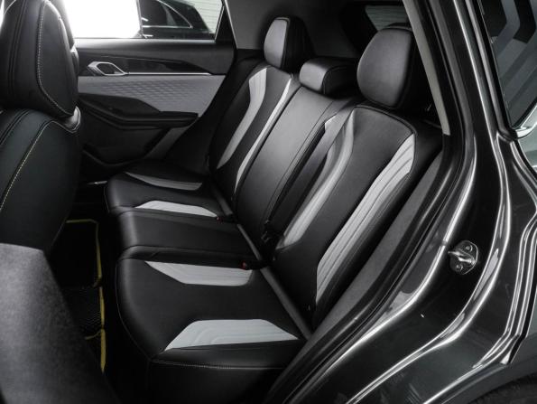 Geely Coolray I Рестайлинг с пробегом 2023 года, цена 1 999 000 рублей, 45863 км, внедорожник, Автокод Объявления