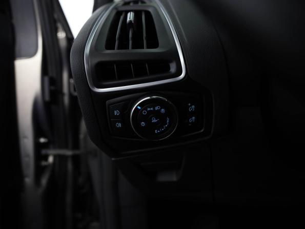 Ford Focus III с пробегом 2013 года, цена 589 000 рублей, 227414 км, хэтчбек, Автокод Объявления