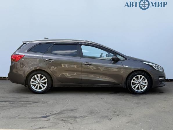 Kia Ceed II Рестайлинг с пробегом 2017 года, цена 1 200 000 рублей, 140420 км, универсал, Автокод Объявления