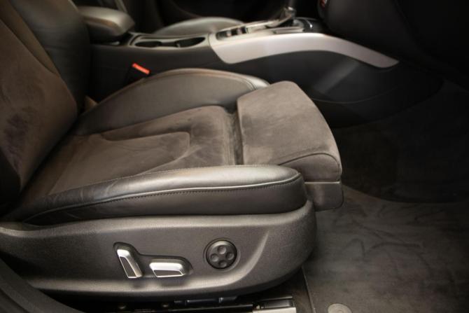 Audi A4 IV (B8) Рестайлинг с пробегом 2013 года, цена 1 675 000 рублей, 212330 км, седан, Автокод Объявления