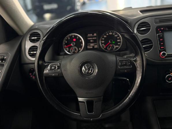 Volkswagen Tiguan I Рестайлинг с пробегом 2013 года, цена 1 100 000 рублей, 173342 км, внедорожник, Автокод Объявления
