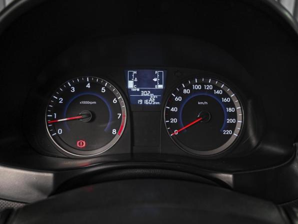 Hyundai Solaris I Рестайлинг с пробегом 2015 года, цена 779 000 рублей, 191605 км, седан, Автокод Объявления