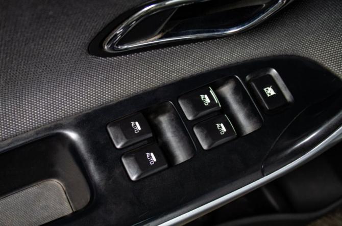 Kia Ceed II с пробегом 2013 года, цена 999 000 рублей, 215000 км, хэтчбек, Автокод Объявления