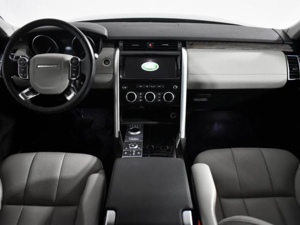 Land Rover Discovery V с пробегом 2017 года, цена 2 499 000 рублей, 177538 км, внедорожник, Автокод Объявления