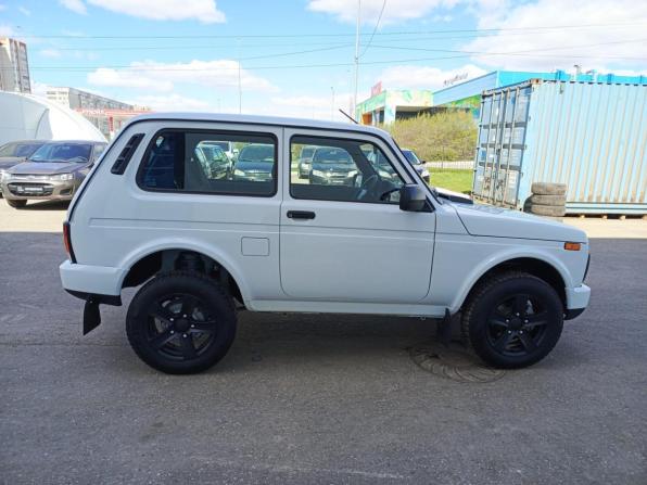 Lada (ВАЗ) Niva Legend с пробегом 2024 года, цена 1 085 000 рублей, 686 км, внедорожник, Автокод Объявления