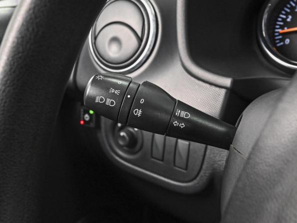Renault Logan II Рестайлинг с пробегом 2021 года, цена 980 000 рублей, 91509 км, седан, Автокод Объявления