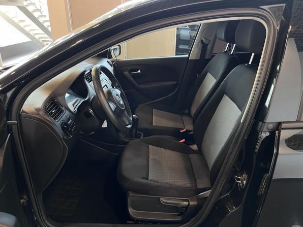 Volkswagen Polo V с пробегом 2011 года, цена 595 000 рублей, 224104 км, седан, Автокод Объявления