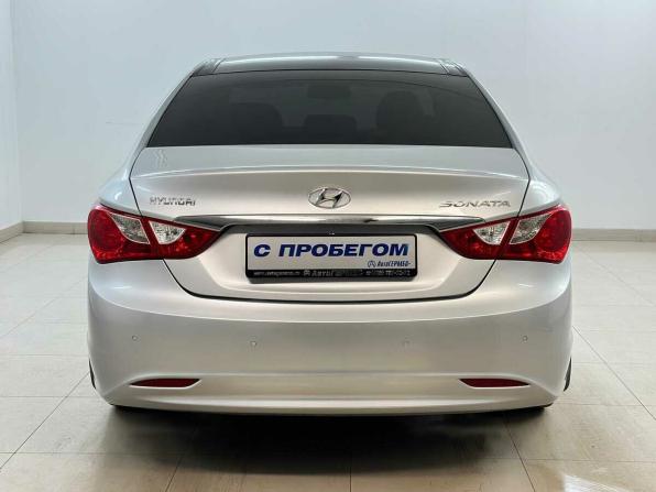 Hyundai Sonata VI (YF) с пробегом 2011 года, цена 955 000 рублей, 204261 км, седан, Автокод Объявления
