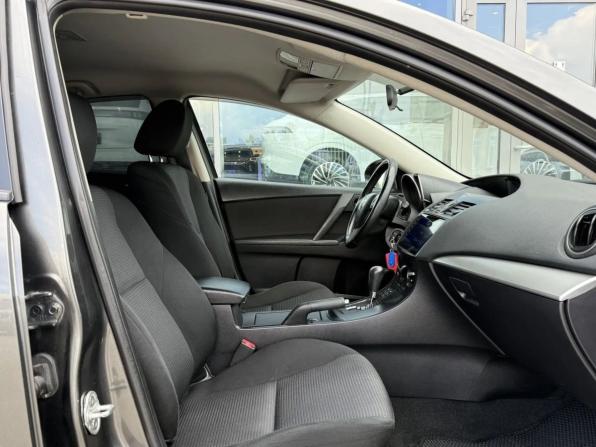 Mazda 3 II (BL) Рестайлинг с пробегом 2012 года, цена 890 000 рублей, 146598 км, седан, Автокод Объявления