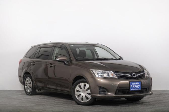 Toyota Corolla XI (E160 E170 E180) с пробегом 2015 года, цена 1 299 000 рублей, 45000 км, универсал, Автокод Объявления