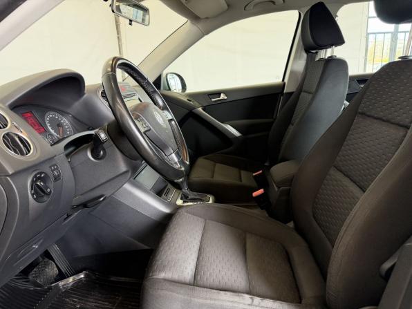 Volkswagen Tiguan I с пробегом 2009 года, цена 930 000 рублей, 181000 км, внедорожник, Автокод Объявления