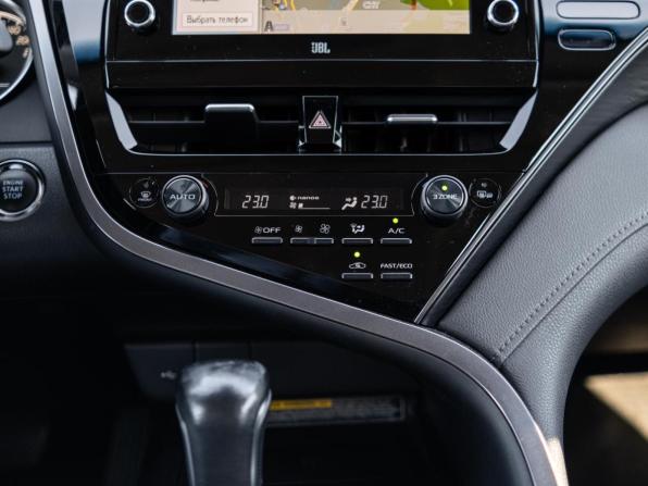 Toyota Camry VIII (XV70) Рестайлинг с пробегом 2021 года, цена 3 549 000 рублей, 114511 км, седан, Автокод Объявления