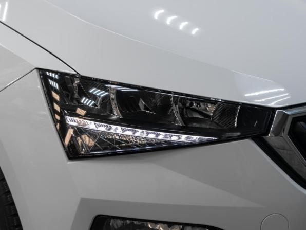 Skoda Rapid II с пробегом 2021 года, цена 1 637 000 рублей, 46577 км, лифтбек, Автокод Объявления