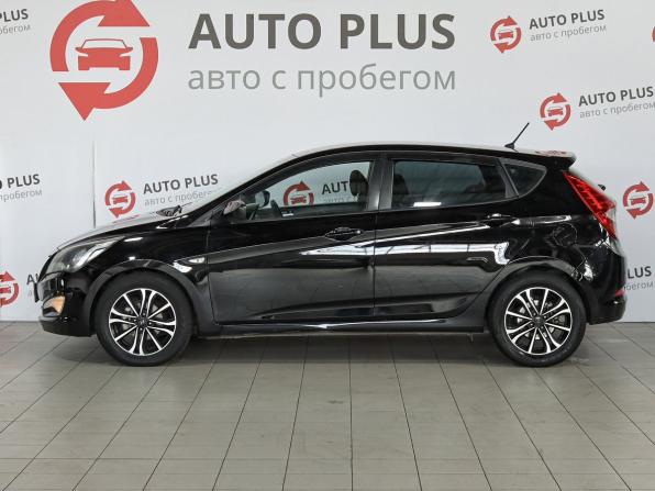 Hyundai Solaris I Рестайлинг с пробегом 2015 года, цена 965 000 рублей, 139008 км, хэтчбек, Автокод Объявления