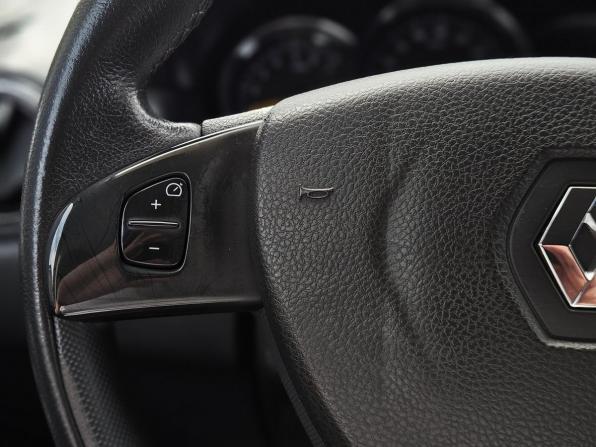 Renault Duster I Рестайлинг с пробегом 2018 года, цена 1 550 000 рублей, 48000 км, внедорожник, Автокод Объявления