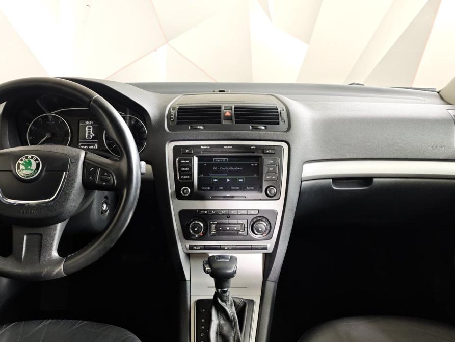 Skoda Octavia II (A5) Рестайлинг Москва  - изображение 15