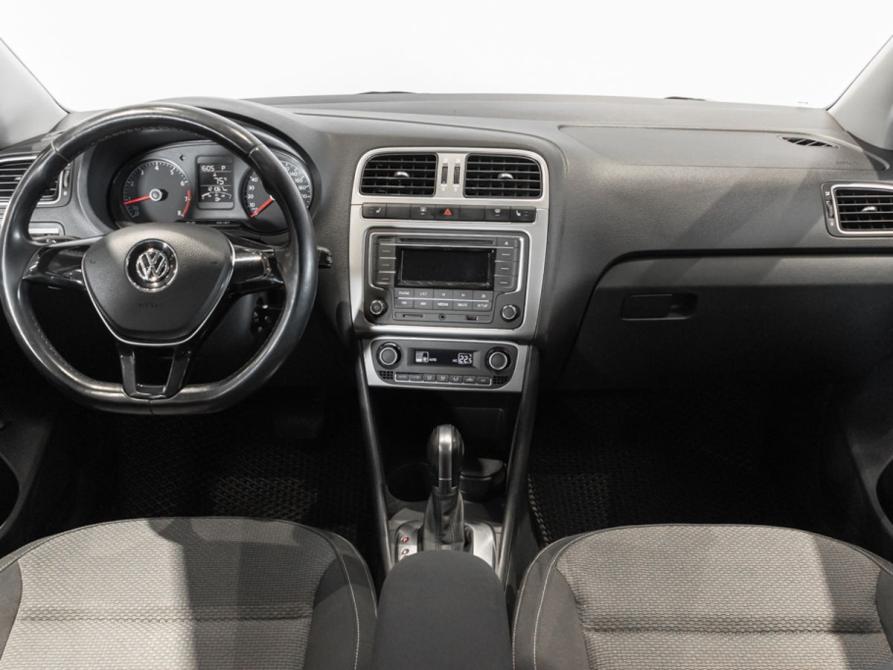 Volkswagen Polo V Рестайлинг Казань  - изображение 6