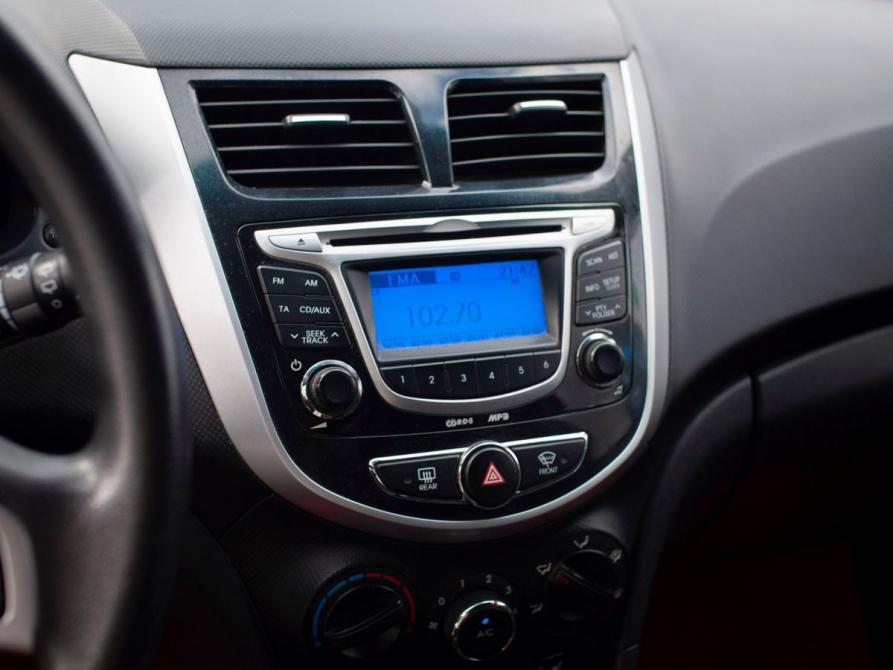 Hyundai Solaris I Курган  - изображение 16